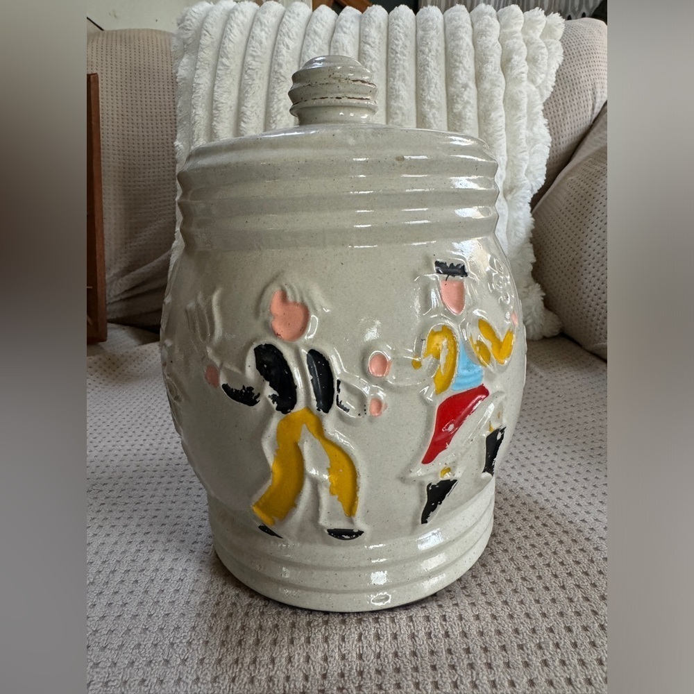 Vintage Red Wing 1940's Incised Peasant Cookie Jar